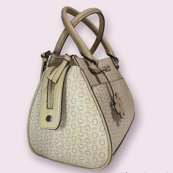 GUESS BAG - Picture 3 of 5